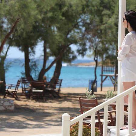 Paros Inn Logaras Extérieur photo