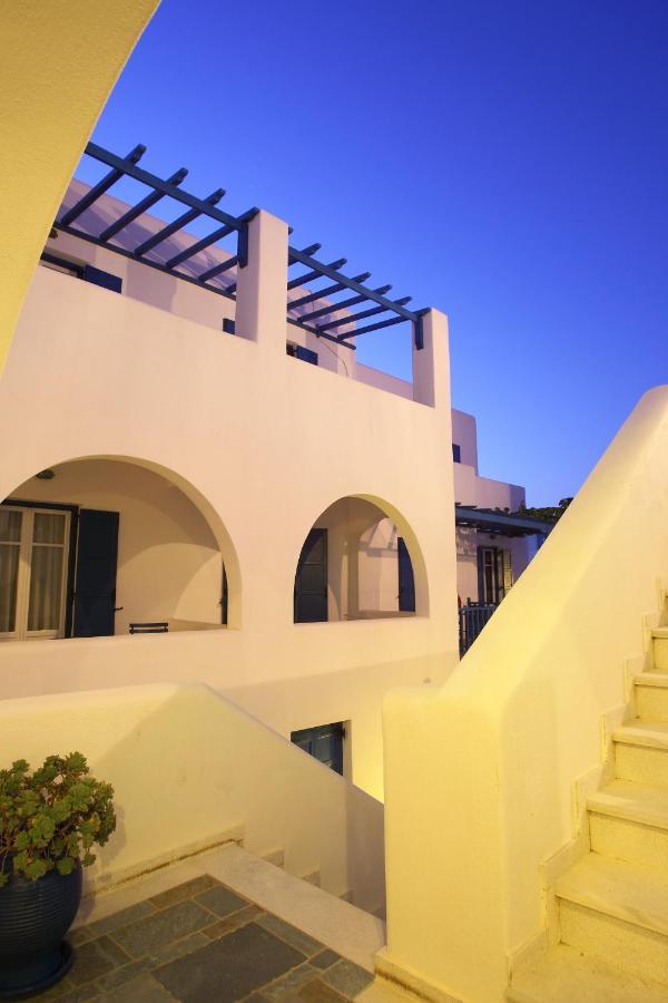Paros Inn Logaras Extérieur photo