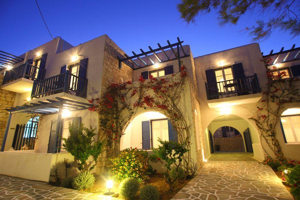 Paros Inn Logaras Extérieur photo
